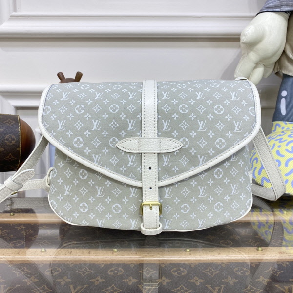 ルイ・ヴィトン ルイ・ヴィトン ソミュール MM M95227