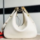 グッチ グッチ ショルダーバッグ 702823