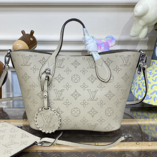 ルイ・ヴィトン ルイ・ヴィトン ブロッサム PM M21909