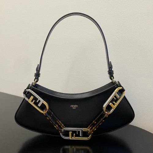  フェンディ ショルダーバッグ 497840