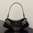  フェンディ ショルダーバッグ 497840