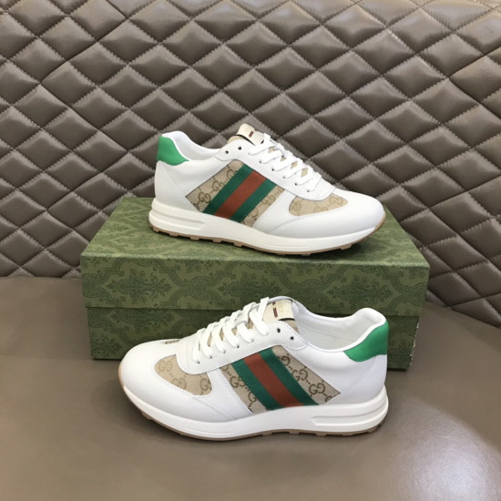  グッチ スニーカー 742931