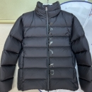  モンクレール 男性用 パディング 164377