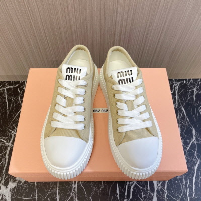  ミュウミュウ 女性用 スニーカー 121592
