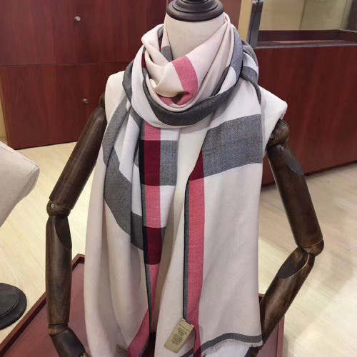  バーバリー 女性用 スカーフ 32974