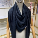  フェンディ 女性用 スカーフ 32940