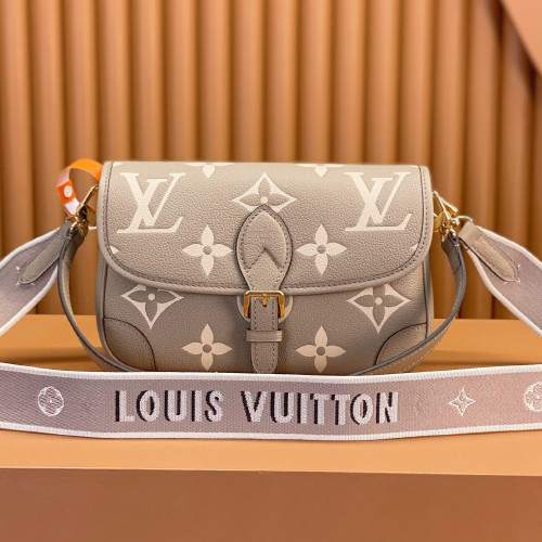 ルイ・ヴィトン ルイ・ヴィトン ショルダーバッグ M46583