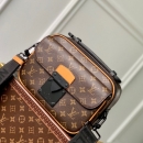 ルイ・ヴィトン ルイ・ヴィトン メッセンジャーバッグ m46688