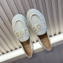  グッチ 女性用 靴 328381