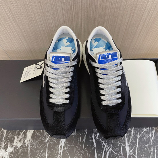  ゴールデングース ユニセックス スニーカー 228209