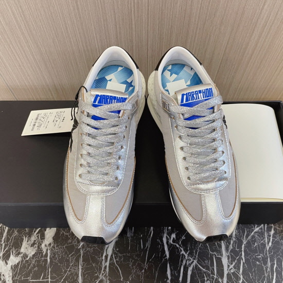  ゴールデングース ユニセックス スニーカー 228210