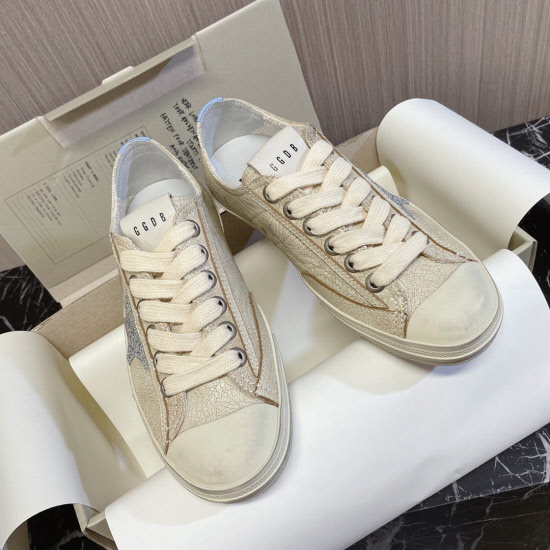  ゴールデングース ユニセックス スニーカー 228205