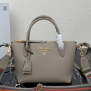 プラダ プラダ ショルダーバッグ 1BA111