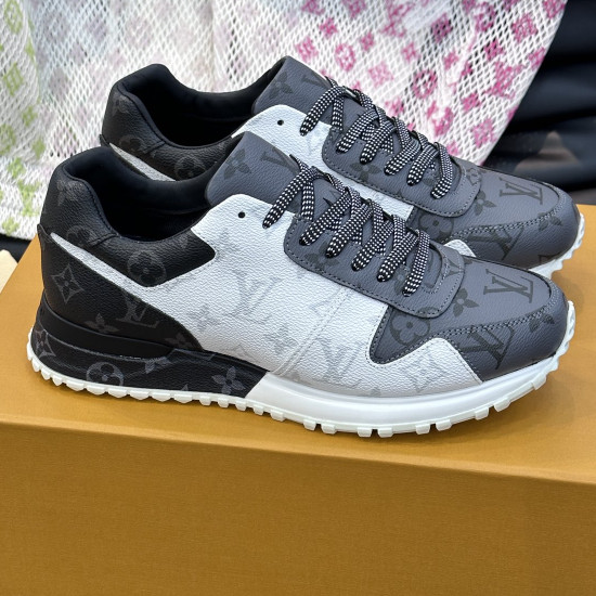  ルイ・ヴィトン 男性用 スニーカー 742043