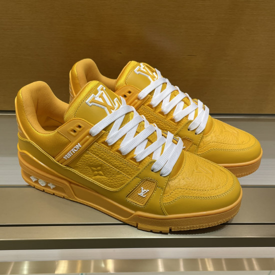  ルイ・ヴィトン 男性用 スニーカー 742058