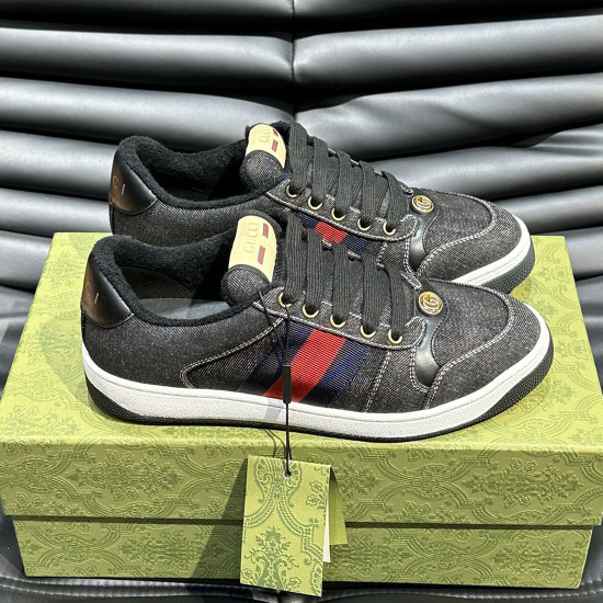  グッチ ユニセックス スニーカー 742018