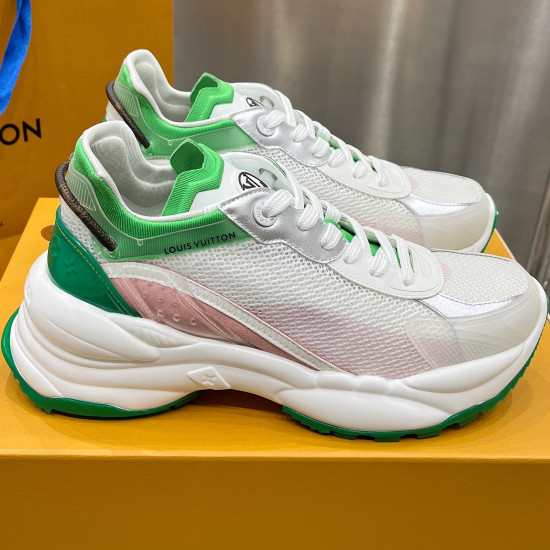  ルイ・ヴィトン 女性 スニーカー 122113