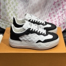  ルイ・ヴィトン 女性 スニーカー 122107