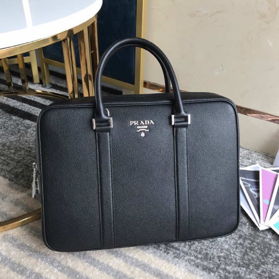 プラダ プラダ ブリーフケース 2VE660
