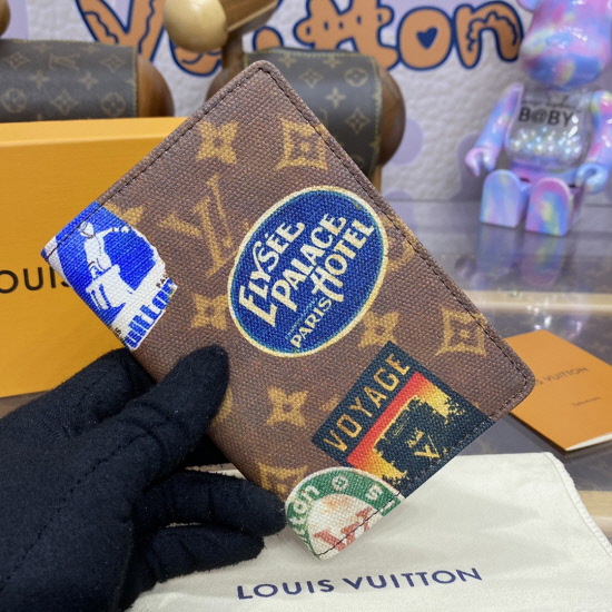 ルイ・ヴィトン ルイ・ヴィトン 二つ折り財布 M83519