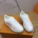  ルイ・ヴィトン 女性 スニーカー 122173