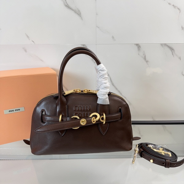 ミュウミュウ ミュウミュウ トートバッグ  5BB169