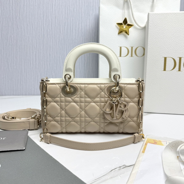 ディオール ディオール ショルダーバッグ M0613