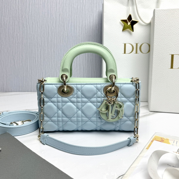 ディオール ディオール ショルダーバッグ M0613