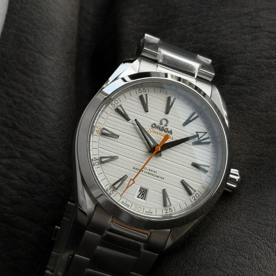  オメガ スピードマスター 男性時計 74118