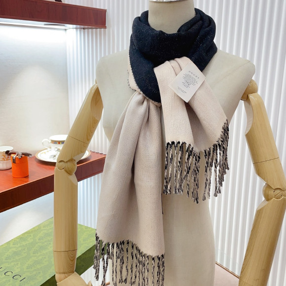  グッチ 女性用 スカーフ 33188