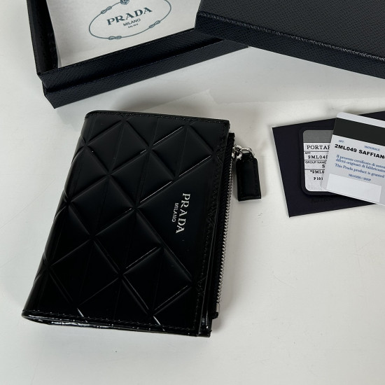 プラダ プラダ 二つ折り財布 1ML049