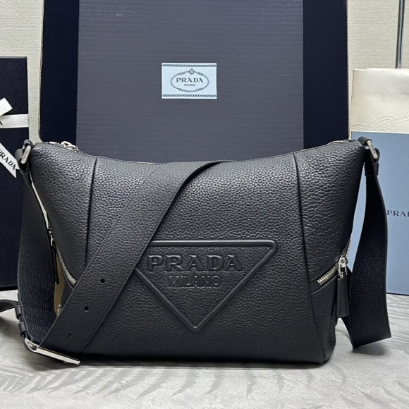 プラダ プラダ ショルダーバッグ 2VH165