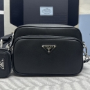 プラダ プラダ クロスボディバッグ 2VH170