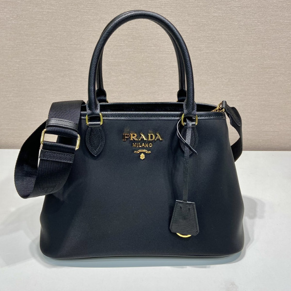 プラダ プラダ ショルダーバッグ 1BA173