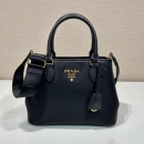プラダ プラダ ショルダーバッグ 1BA172