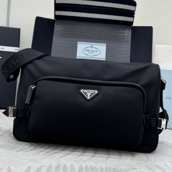 プラダ プラダ ショルダーバッグ 2VH191