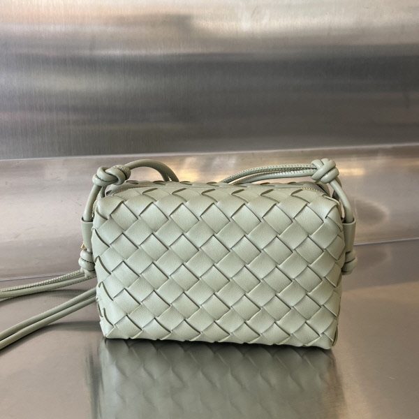 ボッテガ ボッテガ ミニバッグ 723547