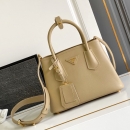 プラダ プラダ ショルダーバッグ 1BG443