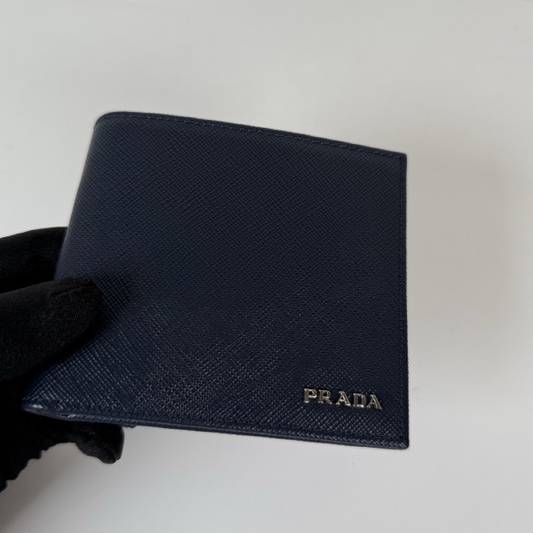 プラダ プラダ 二つ折り財布 2M0513