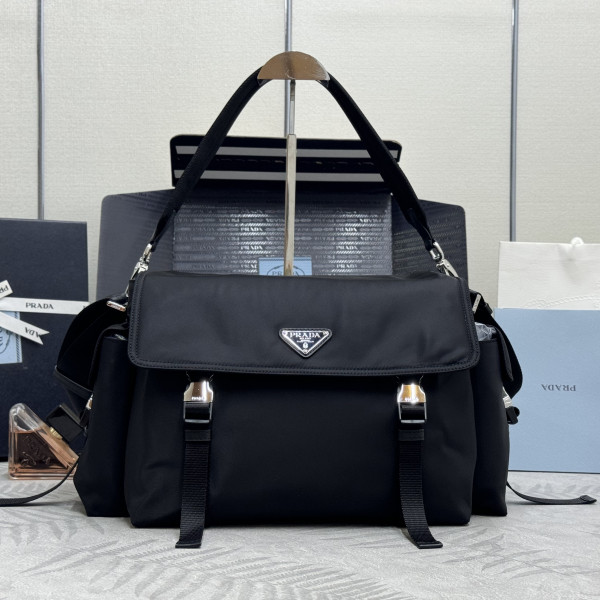 プラダ プラダ ショルダーバッグ 2VD082