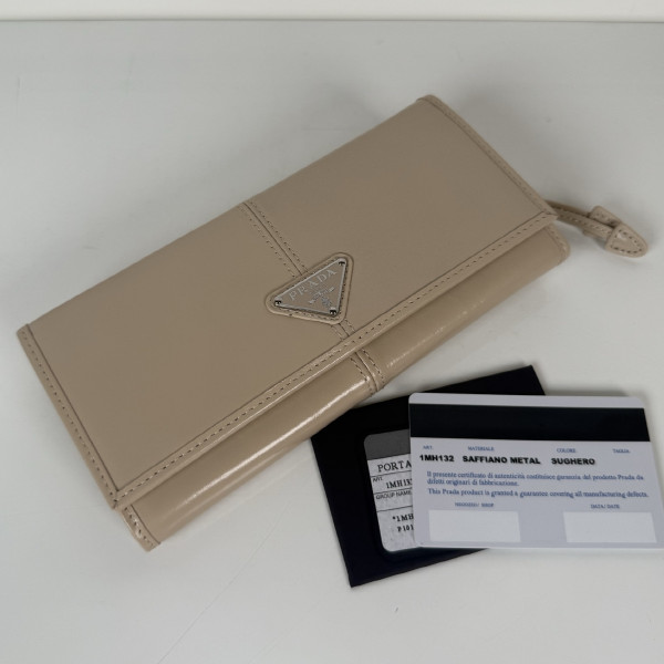 プラダ プラダ 長財布 1MH132