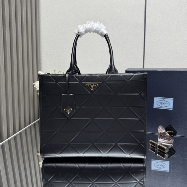 プラダ プラダ ショルダーバッグ 1BA378
