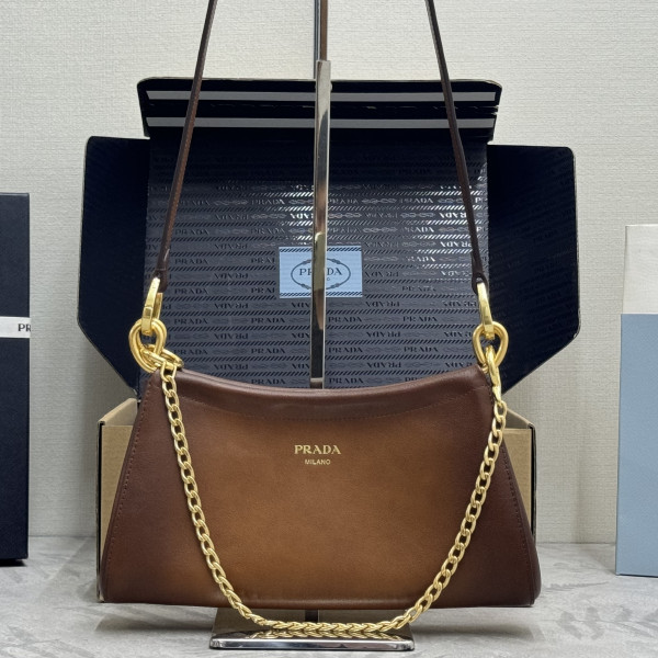 プラダ プラダ ショルダーバッグ 1BC261