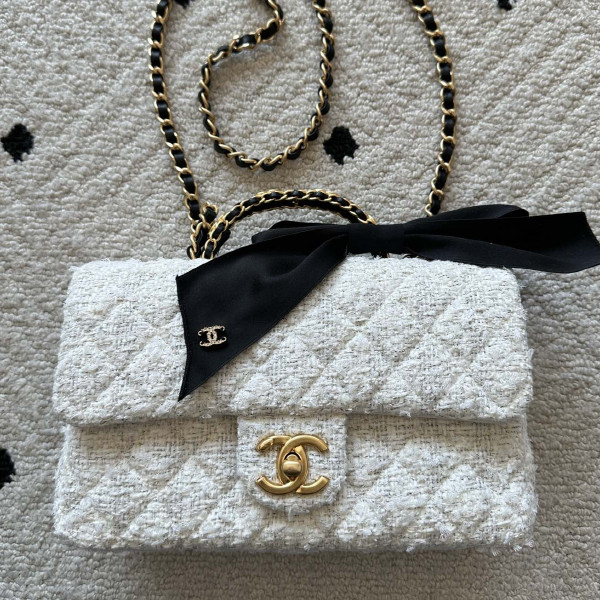 シャネル シャネル ショルダーバッグ AS5702
