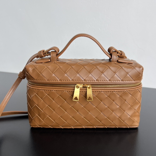 ボッテガ ボッテガ・ヴェネタ ショルダーバッグ 789109