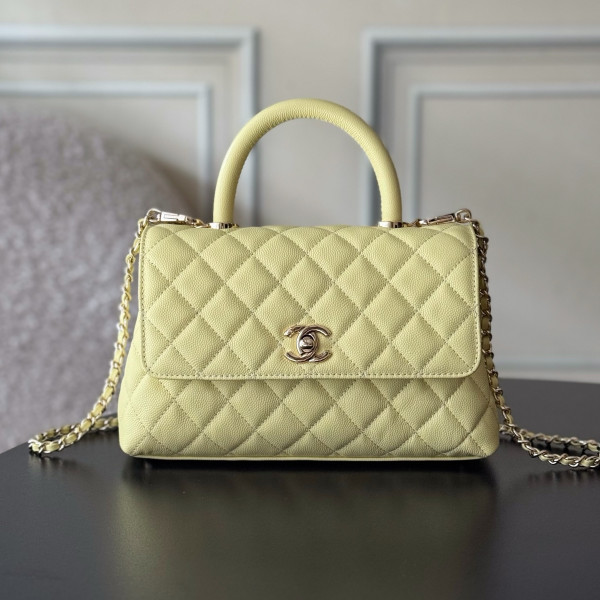 シャネル シャネル ショルダーバッグ AS2215