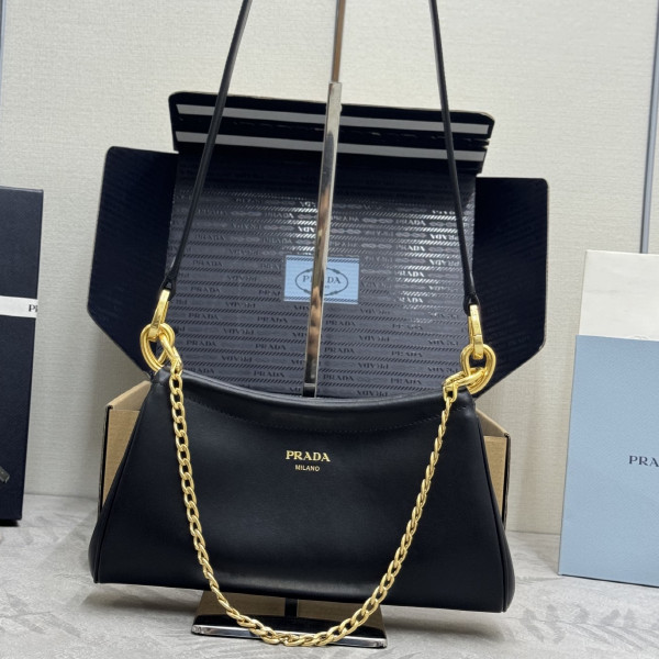 プラダ プラダ ショルダーバッグ 1BC261