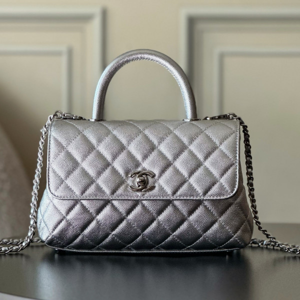 シャネル シャネル ショルダーバッグ 92990