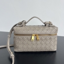 ボッテガ ボッテガ・ヴェネタ ショルダーバッグ 789109