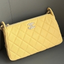 シャネル シャネル ショルダーバッグ 92990